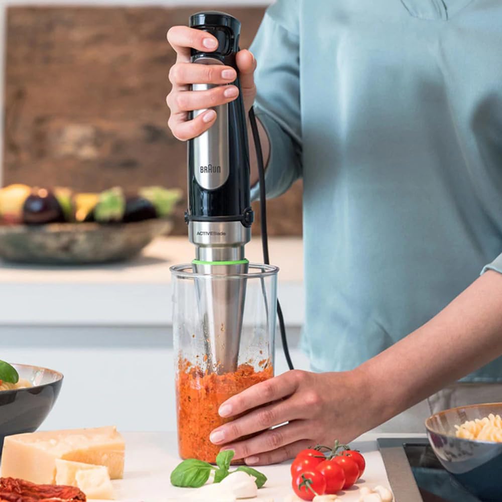 Braun Hand Blender Multiquick 7 1000W With 600Ml Bpa-Free Beaker, 1.5L Food Processor, Whisk خلاط يدوي مالتي كويك 7 1000 واط بدورق خفق خالي بسعة 600 مل من براون، محضر طعام 1.5 لتر، اداة خفق Braun Hand Blender Multiquick 7 1000W With 600Ml Bpa-Free Beaker, 1.5L Food Processor, Whisk خلاط يدوي مالتي كويك 7 1000 واط بدورق خفق خالي بسعة 600 مل من براون، محضر طعام 1.5 لتر، اداة خفق